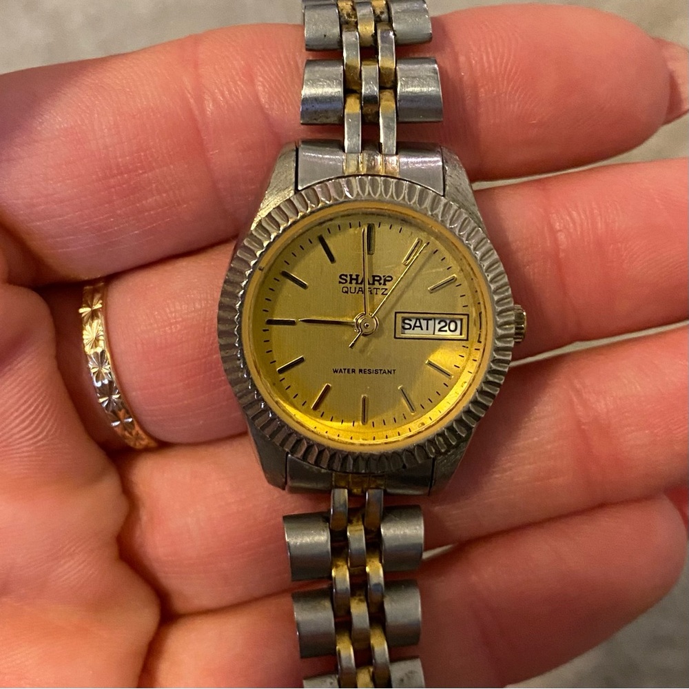 Watch - Picture 3 of 5